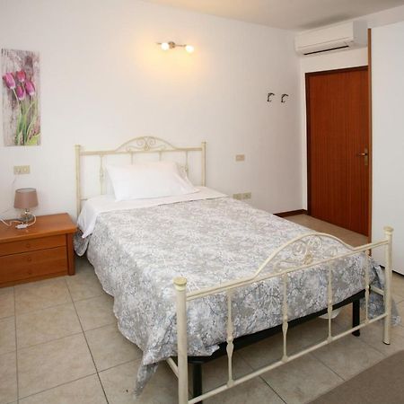 I Salici Di Laura Bed and Breakfast Porto Fuori Εξωτερικό φωτογραφία